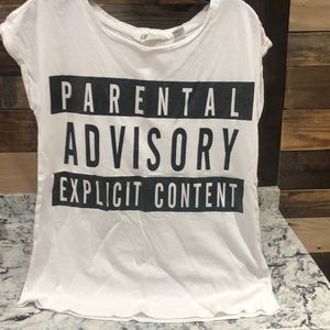 H & M printed tee shirt